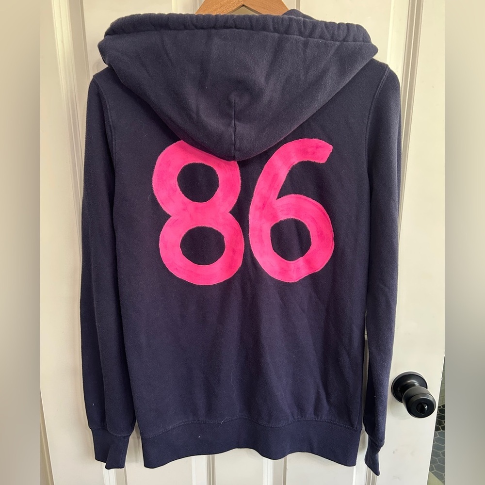 EUC rare 2011 Victoria's Secret Pink Navy zip up hoodie sz S. “LOVE PINK”  “86” - Picture 3 of 9